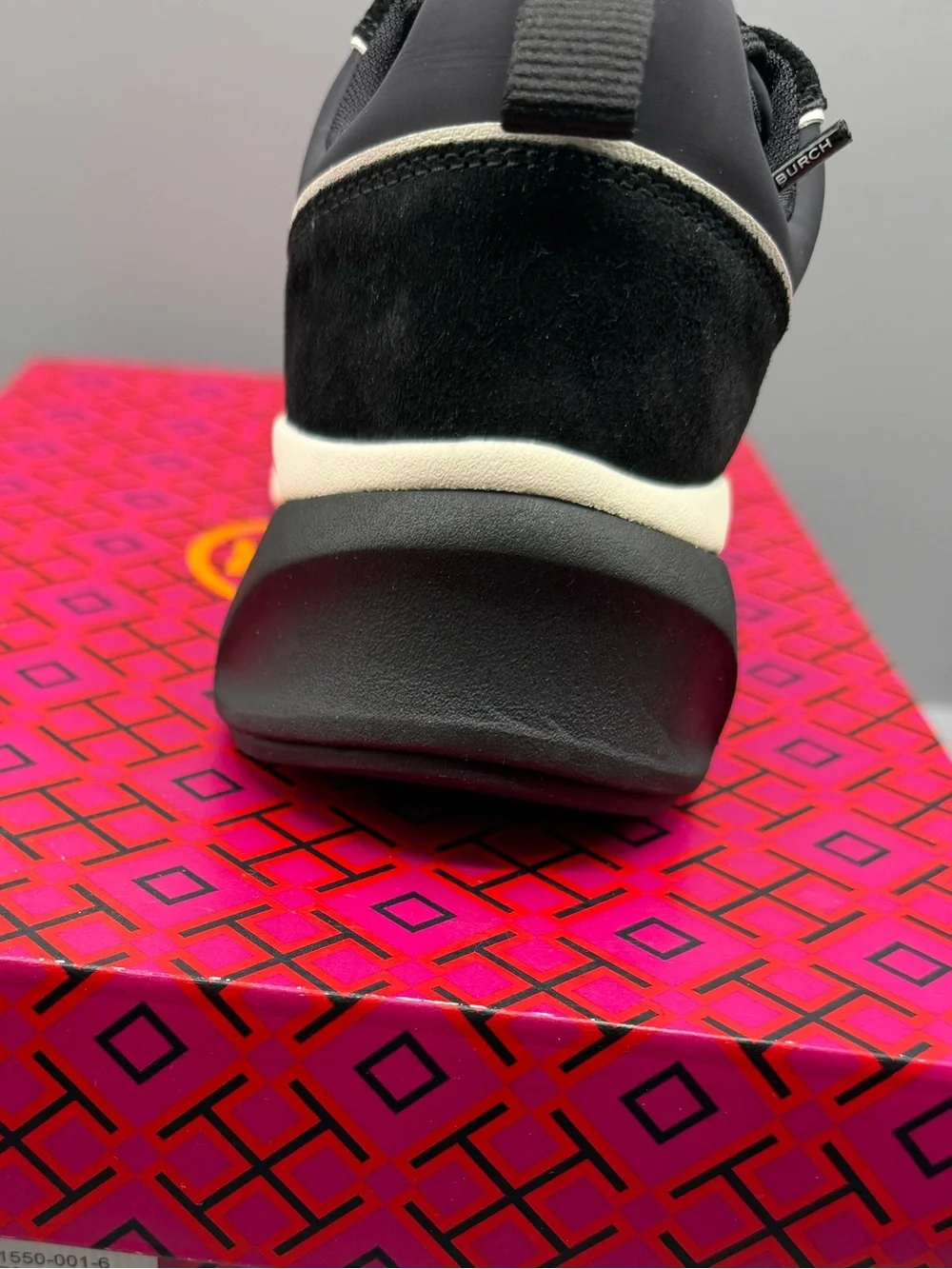 Tory Burch contrast monochrome sole